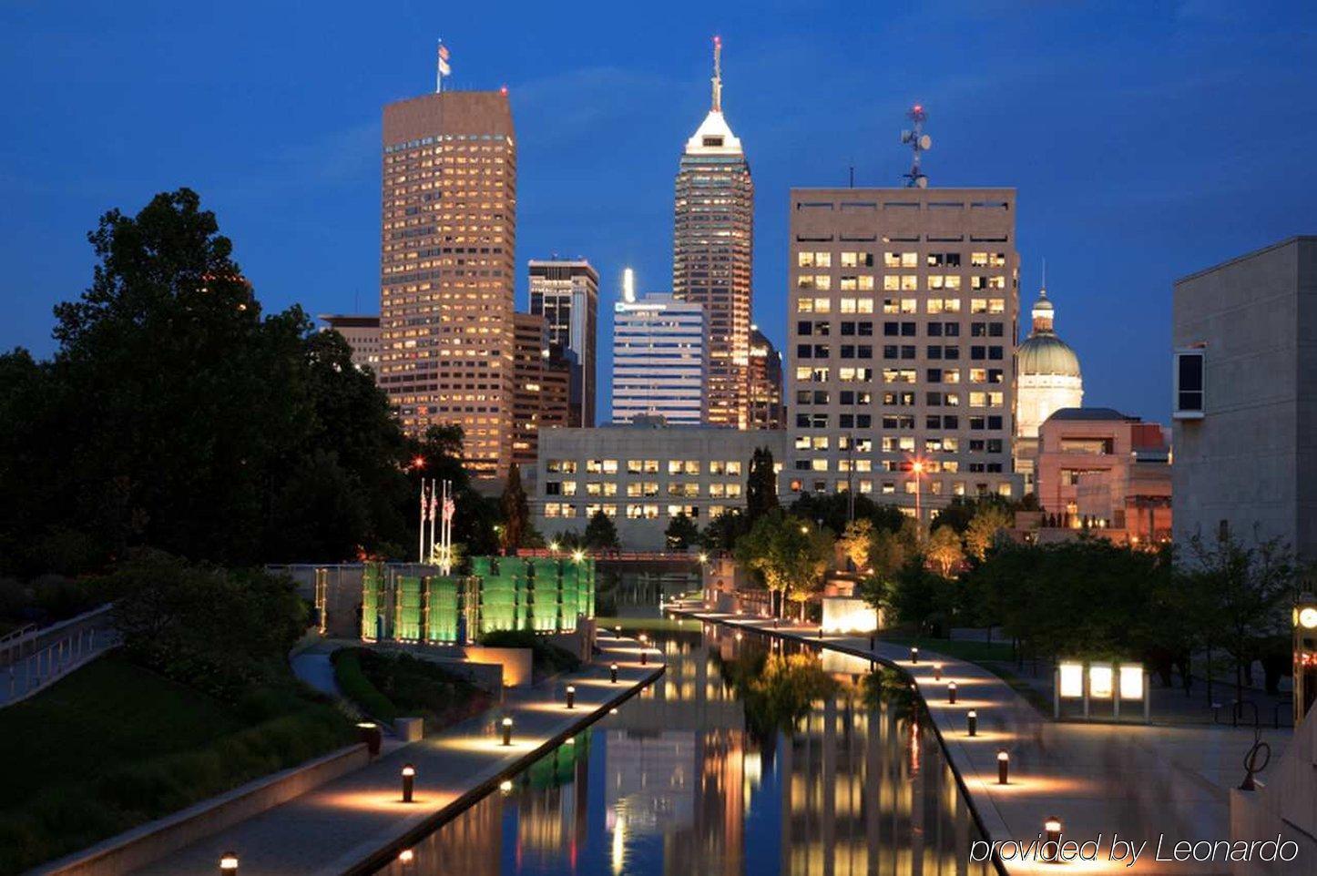 Homewood Suites By Hilton Indianapolis Downtown Exterior foto